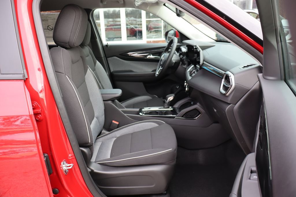 New 2026 Chevrolet TrailBlazer LT w/ Convenience Package image 38