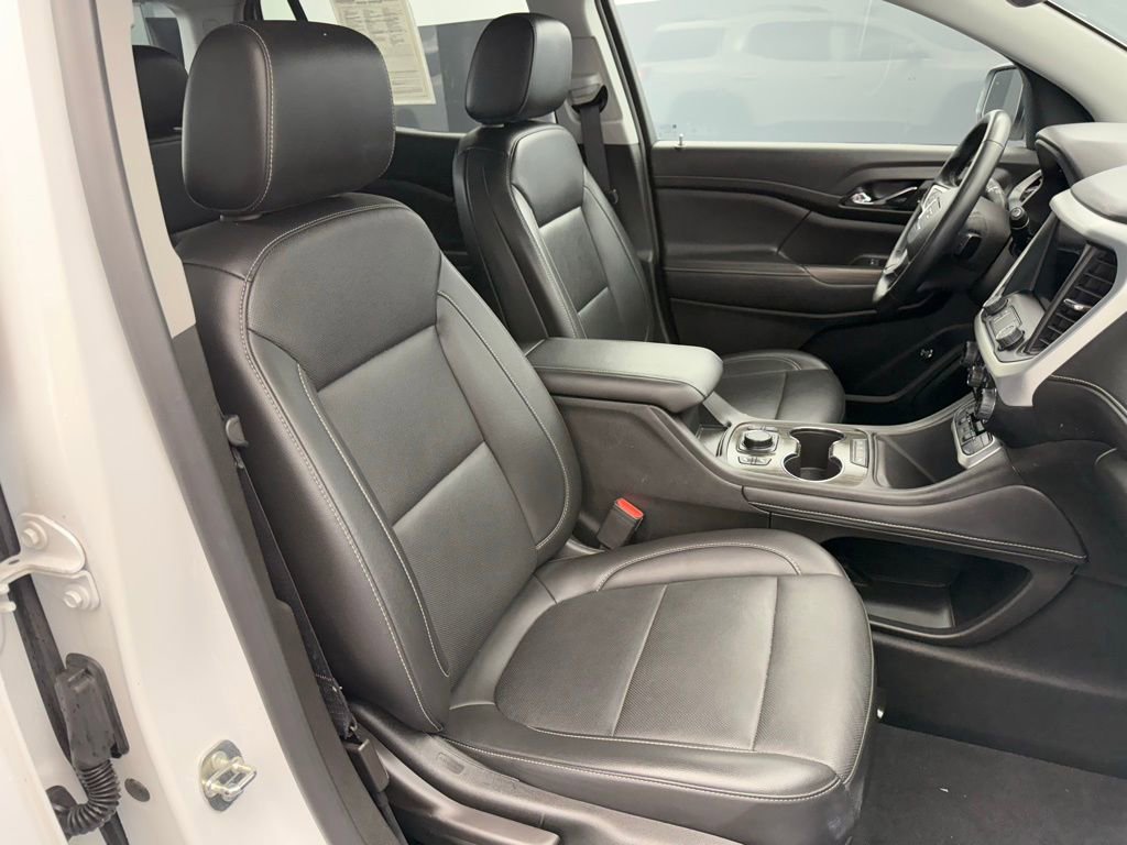 Used 2023 GMC Acadia SLT image 64