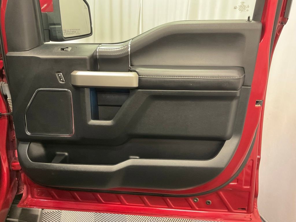 Used 2020 Ford F150 Lariat image 27