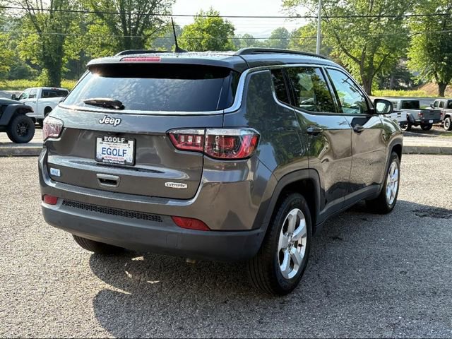Used 2019 Jeep Compass Latitude image 4