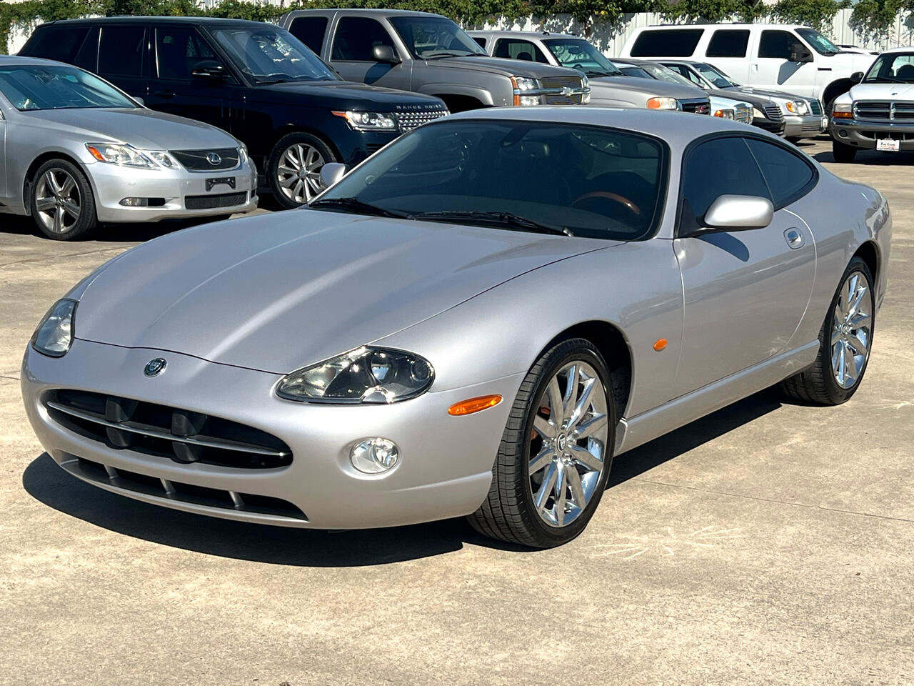 Used 2006 Jaguar XK8 Coupe image 48
