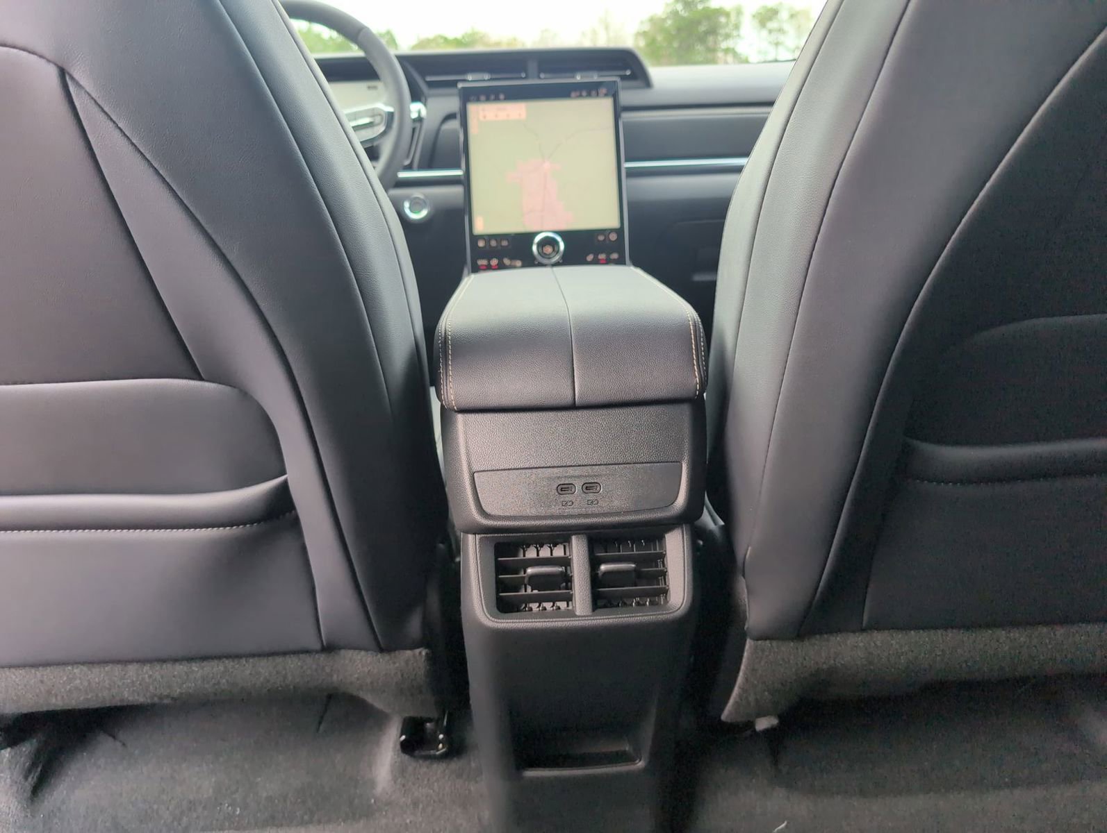 New 2026 GMC Terrain Elevation w/ Elevation Premium Package image 31