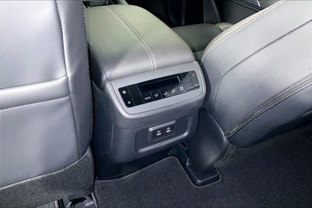 New 2026 Nissan Pathfinder SL AWD/4WD image 41