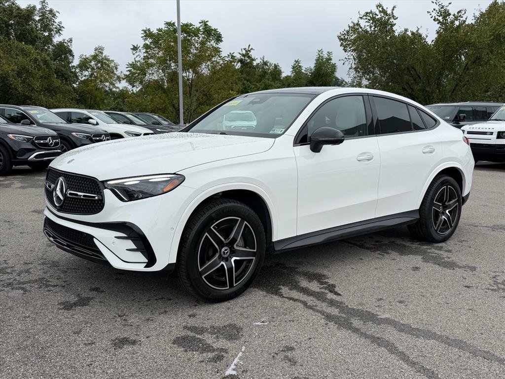 Used 2025 Mercedes-Benz GLC 300 4MATIC image 7