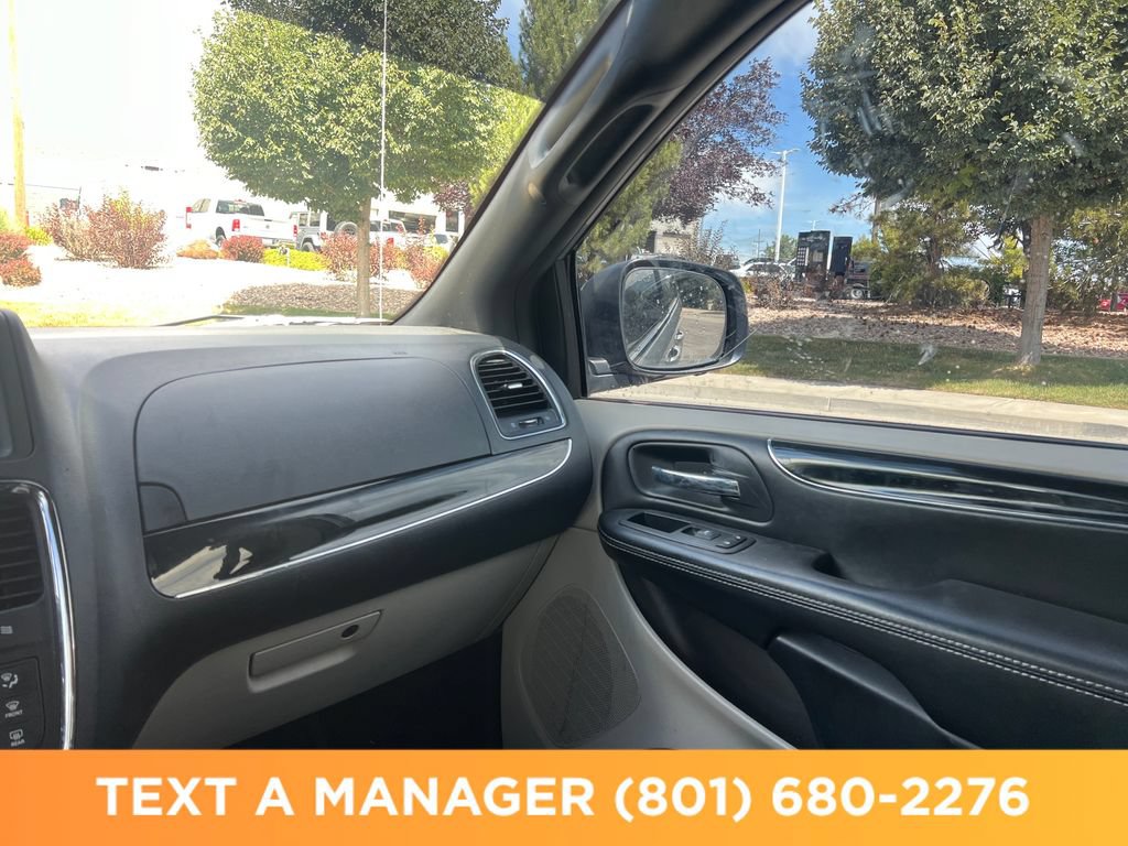 Used 2020 Dodge Grand Caravan SXT FWD image 27