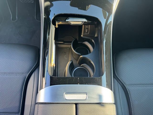 Used 2026 Mercedes-Benz GLC 300 4MATIC image 16