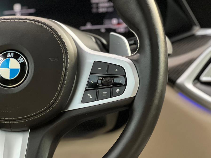 Used 2020 BMW X6 M50i w/ Premium Package image 14