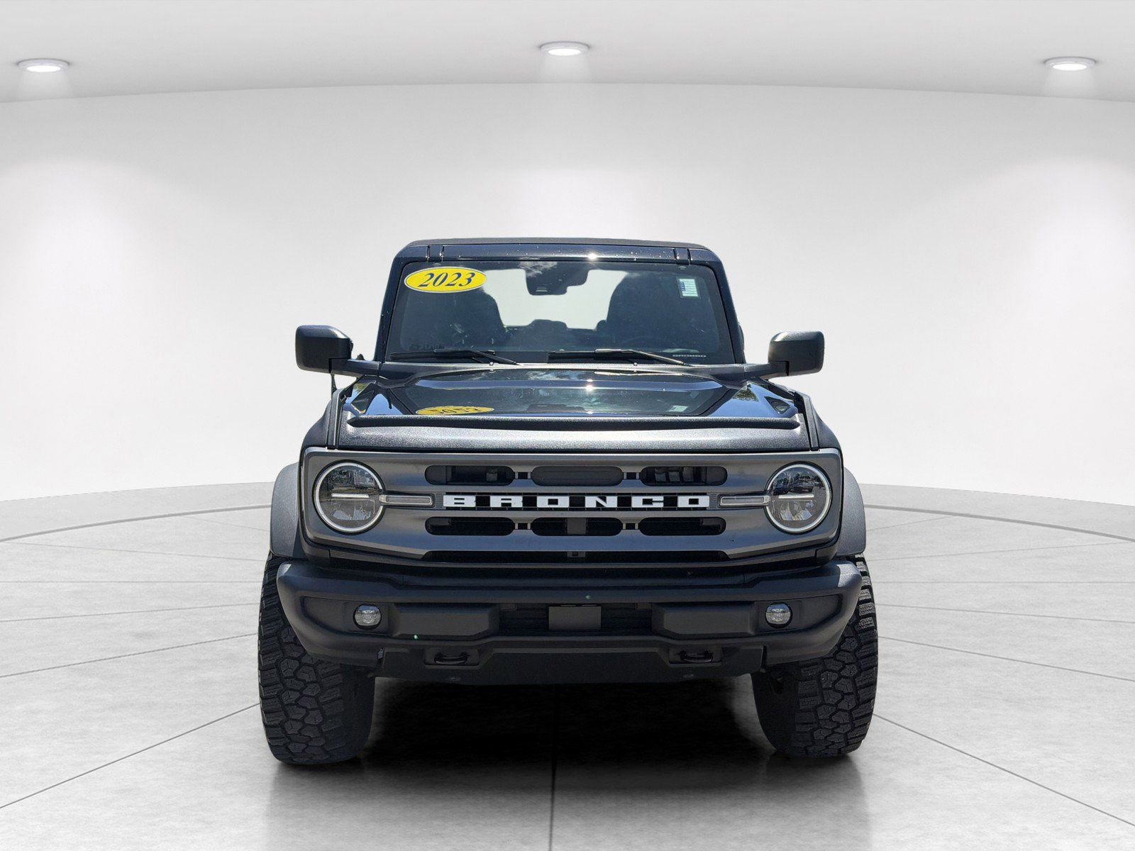 Used 2023 Ford Bronco Big Bend image 2
