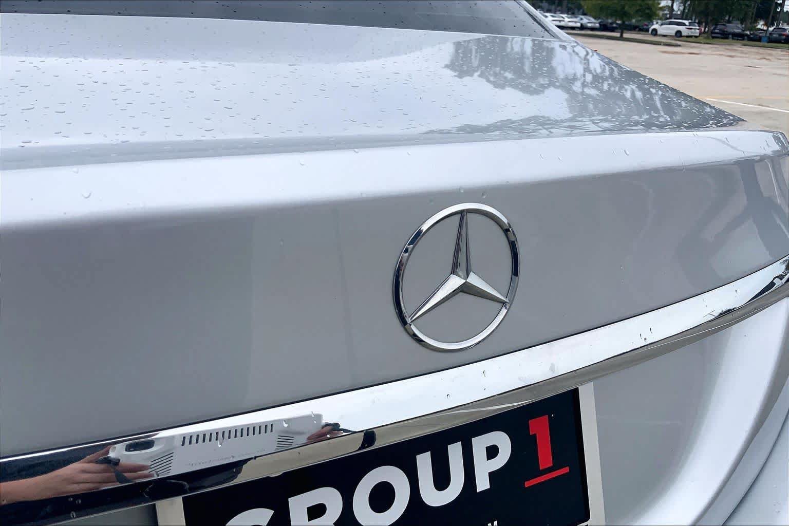 Used 2018 Mercedes-Benz C 300 Sedan image 18