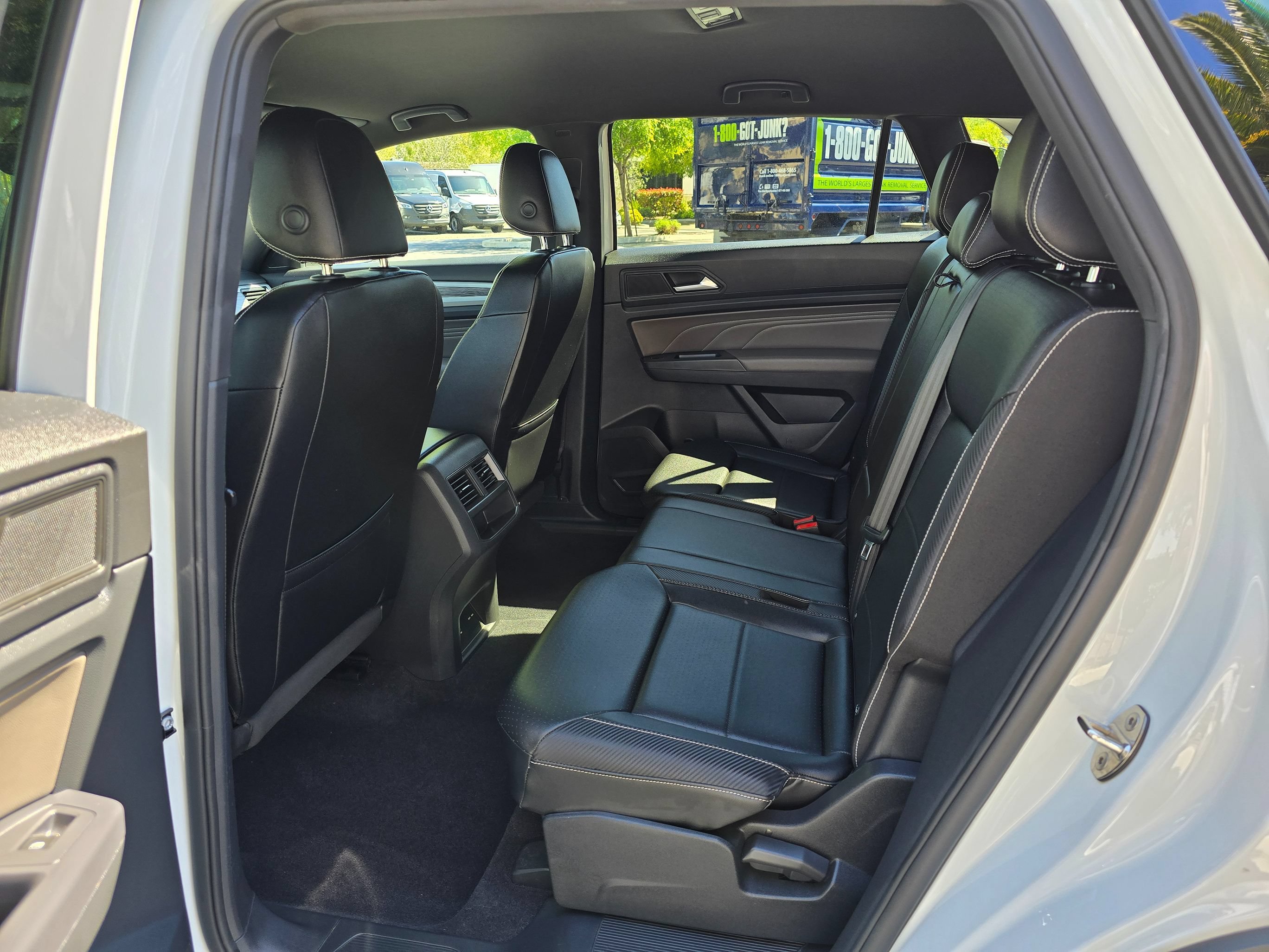 Used 2021 Volkswagen Atlas Cross Sport SE AWD/4WD image 16
