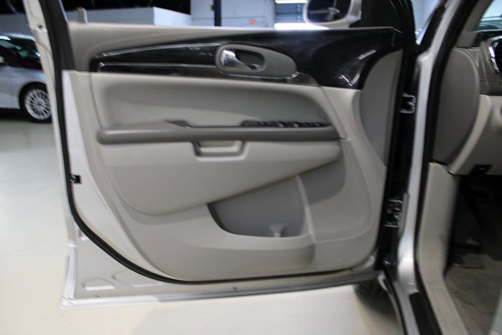 Used 2016 Buick Enclave Convenience image 27
