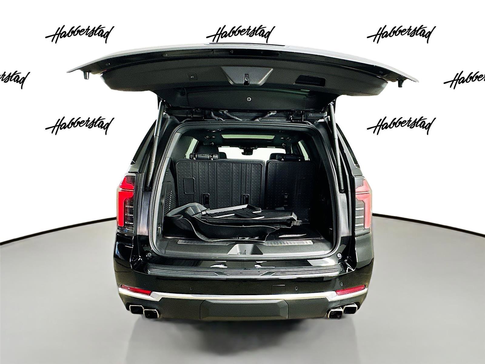 Used 2025 Chevrolet Tahoe High Country image 28