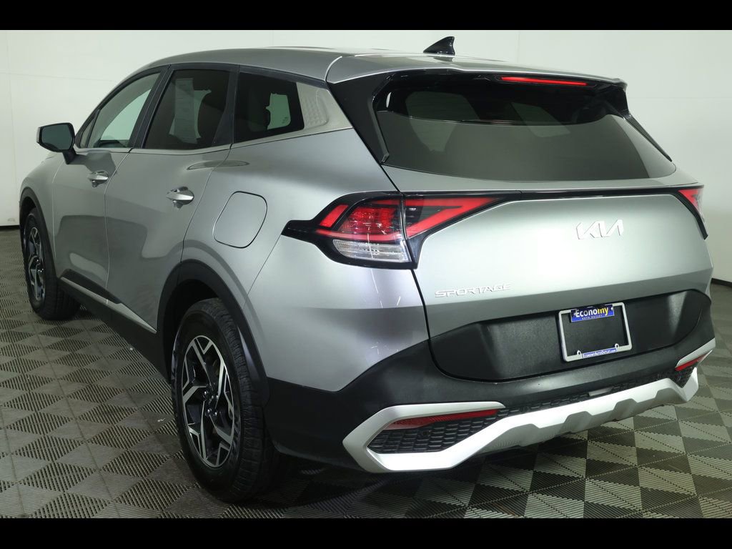 Used 2024 Kia Sportage LX image 13