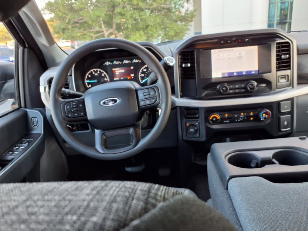 Used 2023 Ford F150 XLT image 9