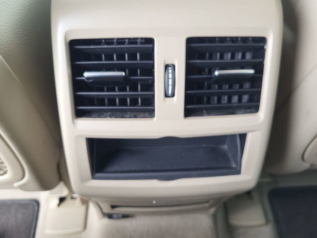 Used 2013 Mercedes-Benz ML 350 4MATIC image 28