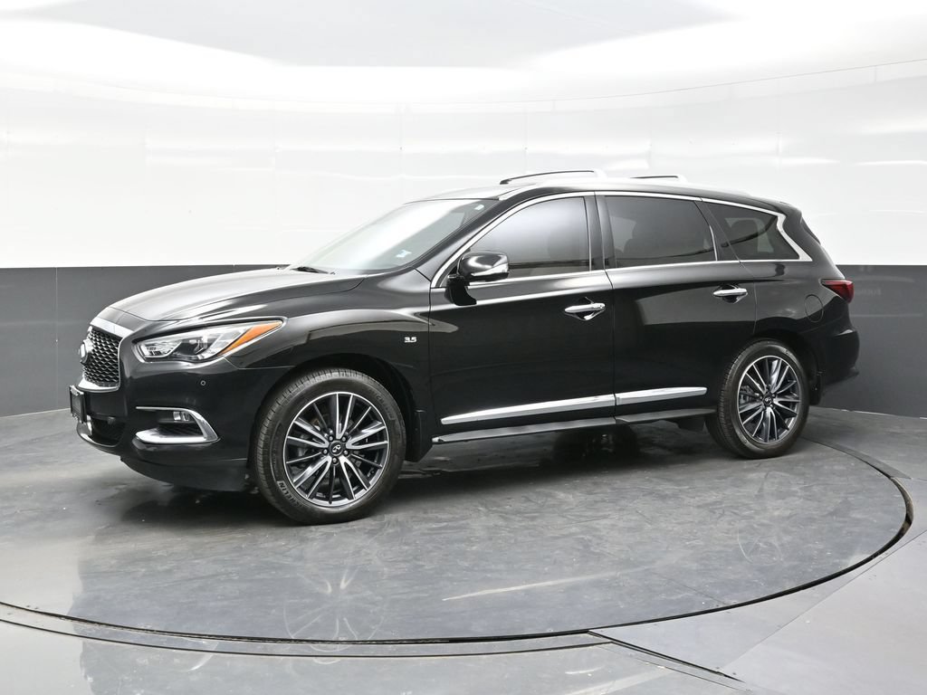 Used 2020 INFINITI QX60 Luxe w/ Sensory Package AWD/4WD image 3