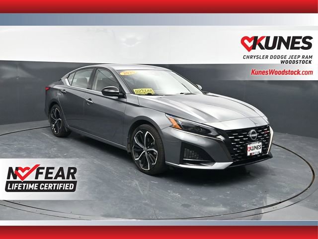 Used 2025 Nissan Altima 2.5 SR