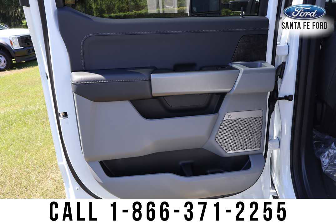 New 2026 Ford F250 XLT w/ XLT Premium Package image 28