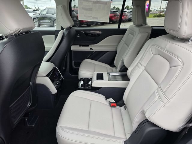 New 2026 Lincoln Aviator Reserve w/ Illumination Package RWD image 7