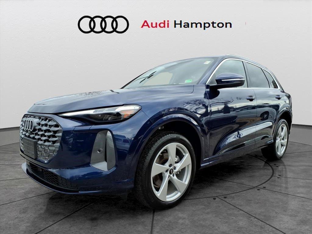 Used 2025 Audi Q5 Premium Plus AWD/4WD image 1