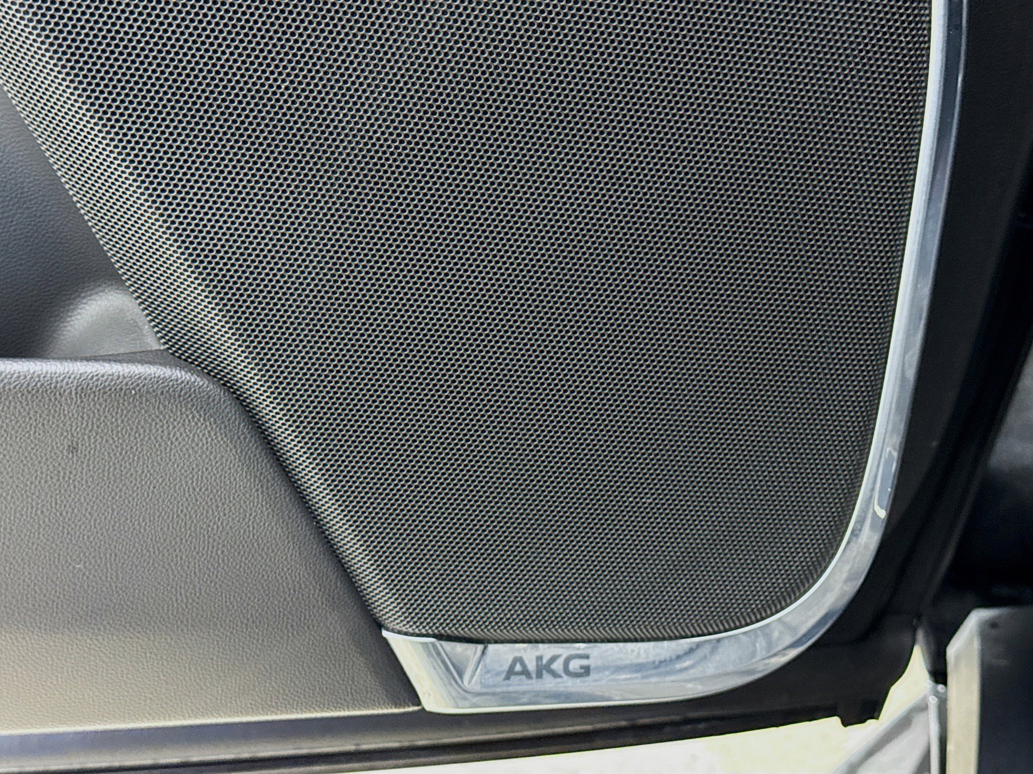 Used 2023 Cadillac Escalade ESV Sport image 19