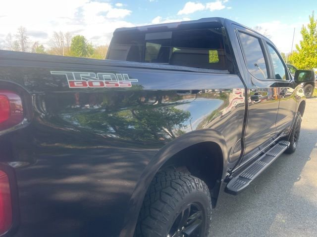 Used 2021 Chevrolet Silverado 1500 LT Trail Boss w/ Convenience Package II AWD/4WD image 6