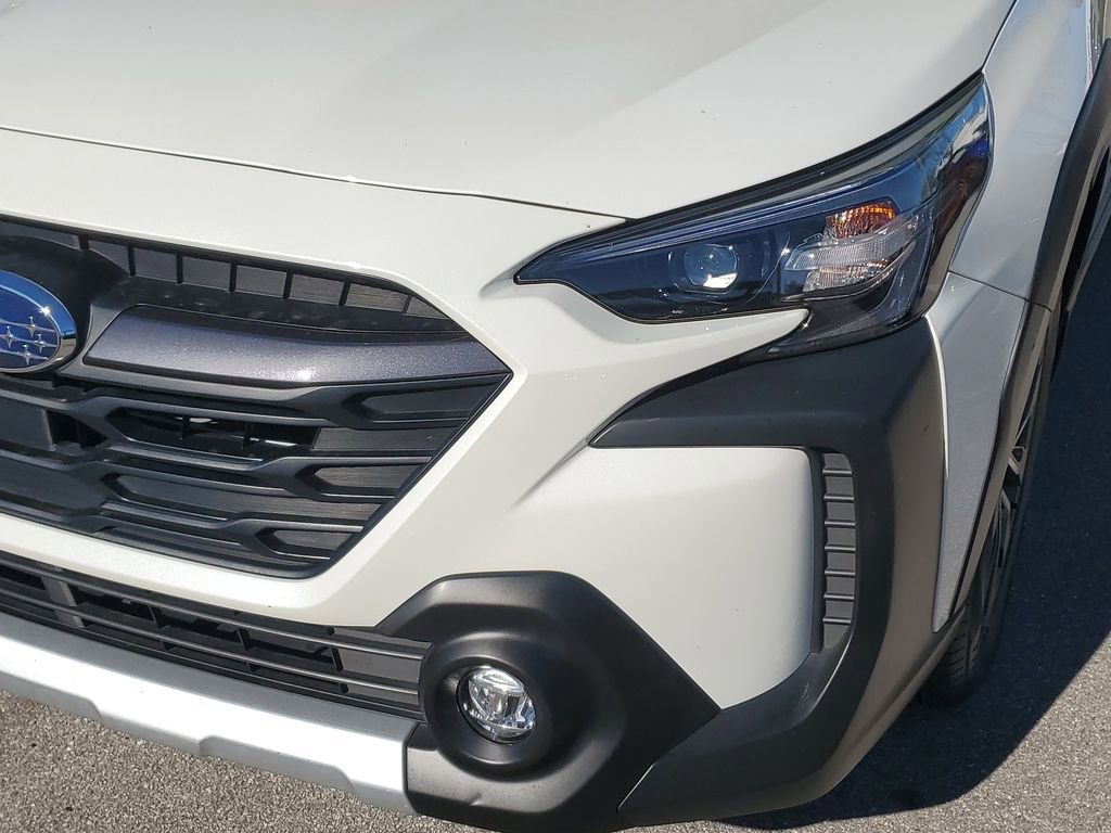 Used 2023 Subaru Outback Limited image 10