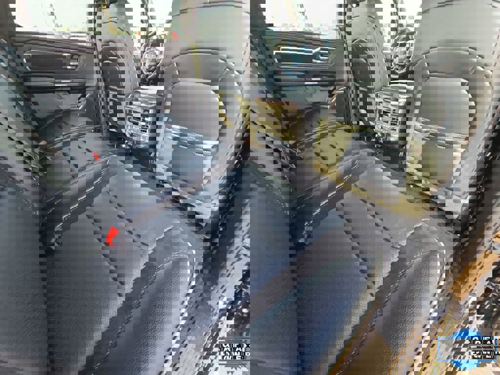 Used 2025 RAM 1500 Laramie image 11