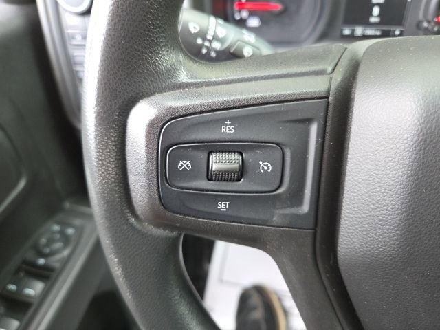 Used 2020 Chevrolet Silverado 1500 Custom w/ Custom Value Package image 11