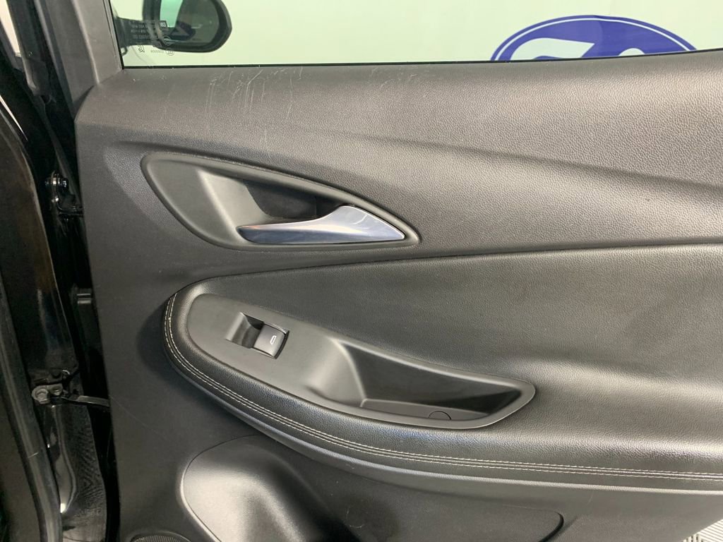 Used 2021 Buick Encore GX Preferred image 37