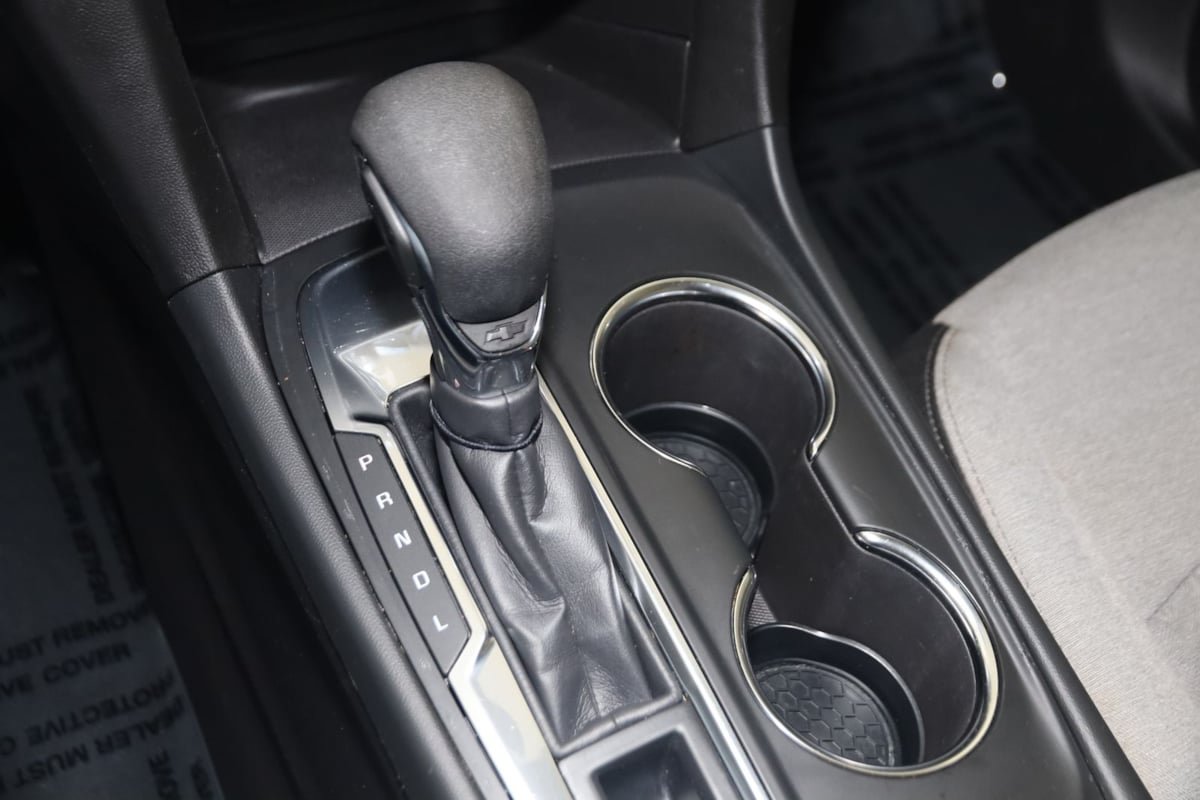 Used 2024 Chevrolet Equinox LS FWD image 7