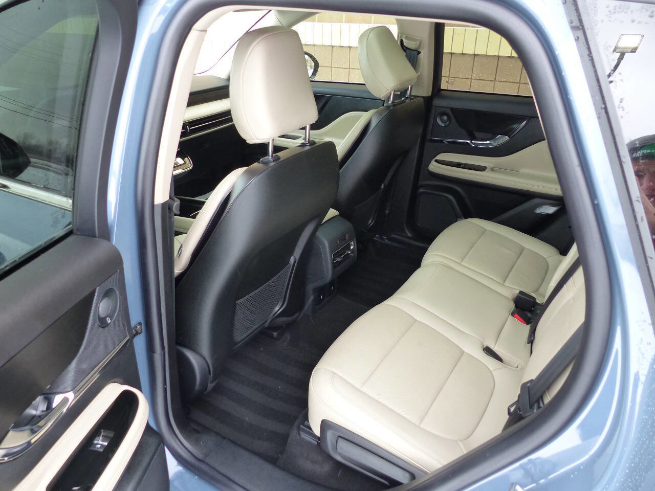 Used 2025 Lincoln Corsair Reserve w/ Equipment Group 202A image 35