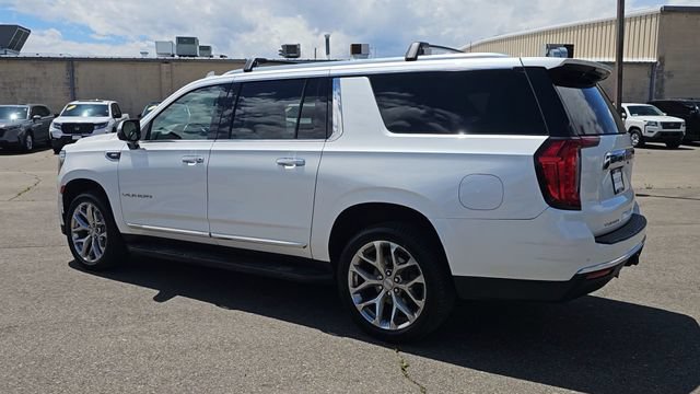 Used 2021 GMC Yukon XL SLT w/ SLT Premium Package AWD/4WD image 7