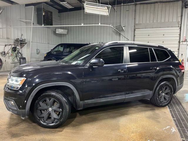 Used 2018 Volkswagen Atlas SE image 2