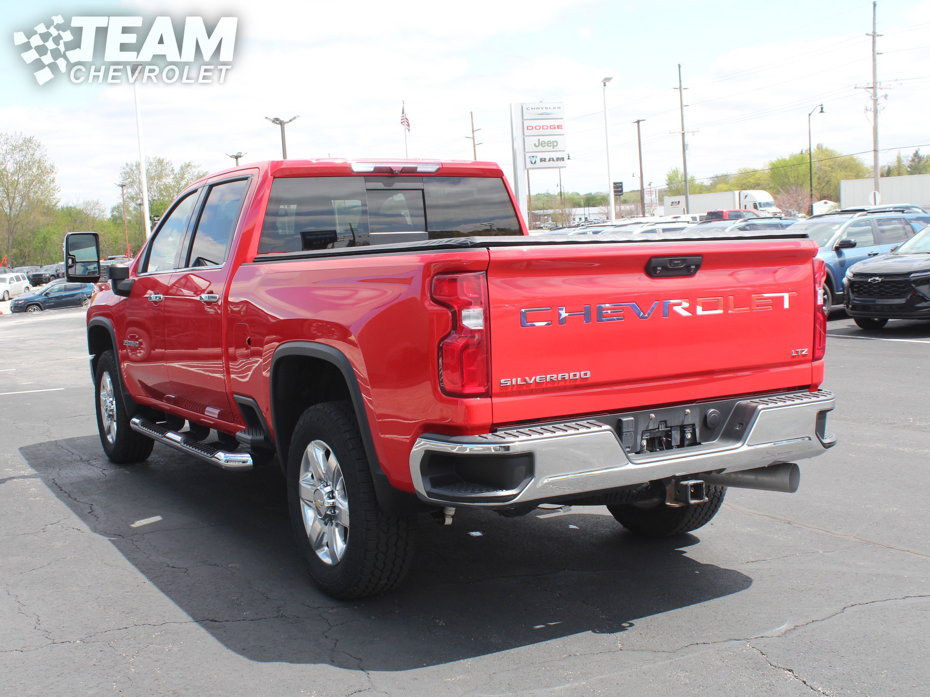 Used 2022 Chevrolet Silverado 2500 LTZ AWD/4WD image 6