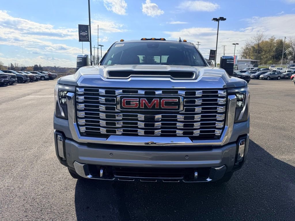 New 2026 GMC Sierra 2500 Denali w/ Denali Reserve Package image 2