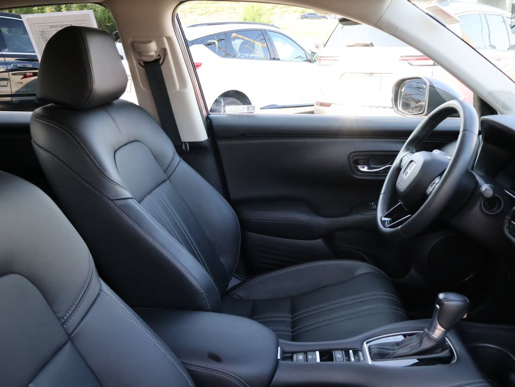 Certified 2024 Honda HR-V EX-L image 8