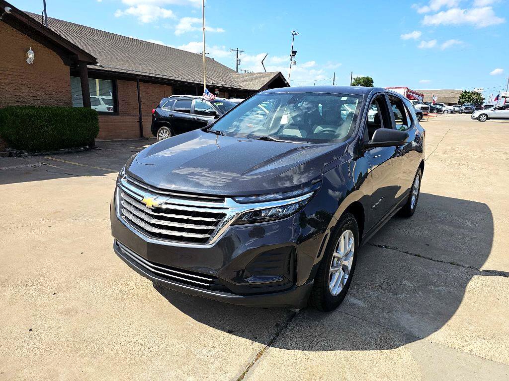Used 2022 Chevrolet Equinox LS image 7