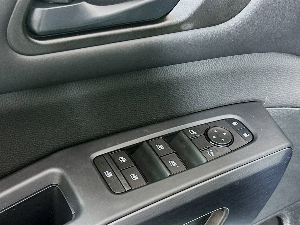 New 2026 Nissan Pathfinder Rock Creek AWD/4WD image 6