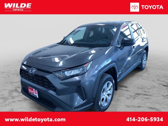 Certified 2022 Toyota RAV4 LE image 1