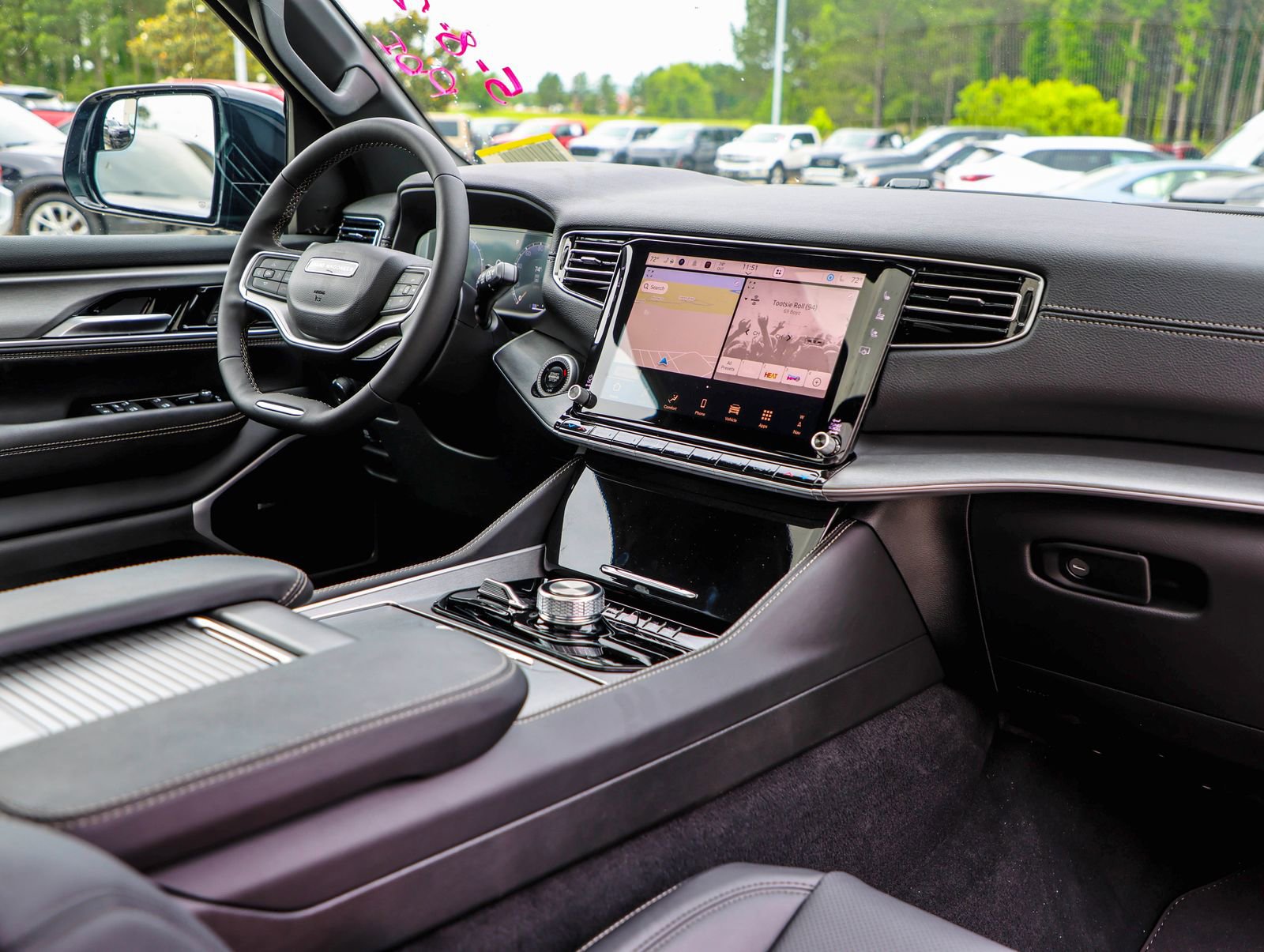 New 2026 Jeep Grand Wagoneer Limited AWD/4WD image 13