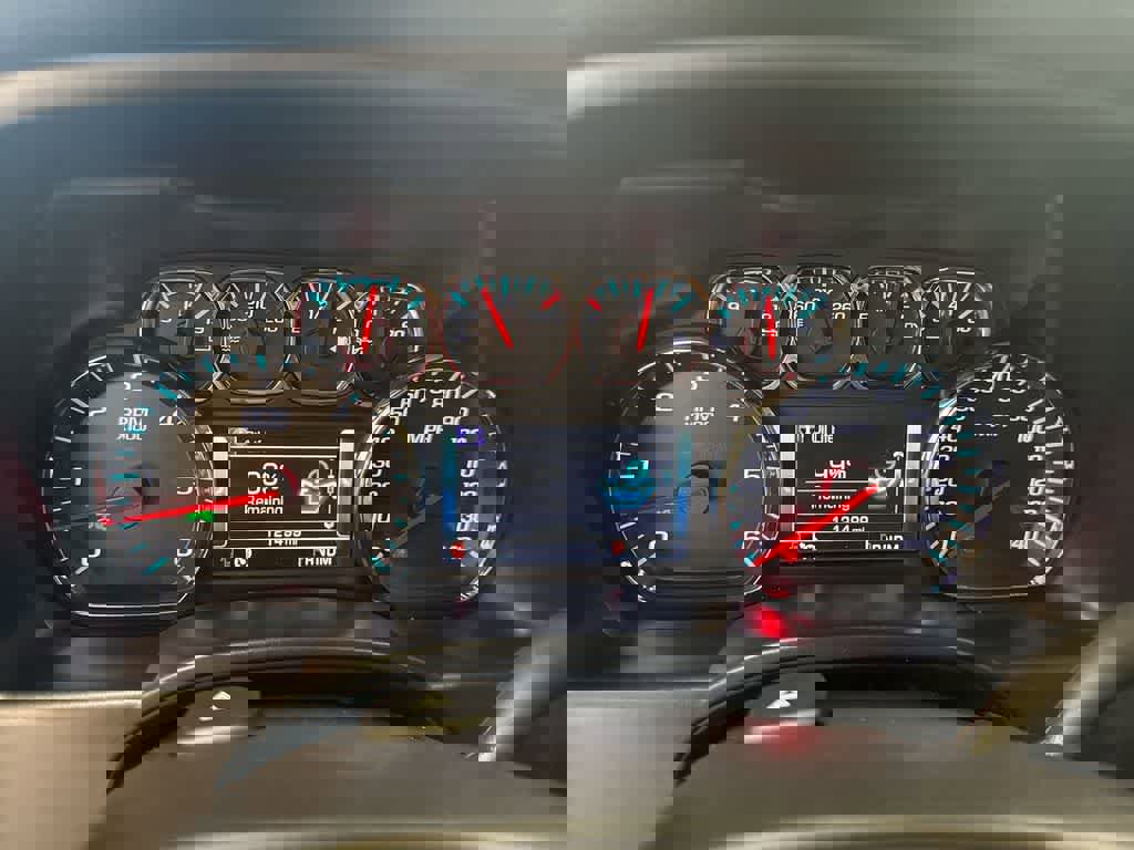 Used 2014 Chevrolet Silverado 1500 LTZ image 34