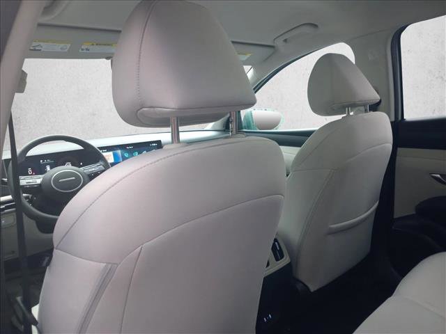 Used 2025 Hyundai Tucson SEL image 11