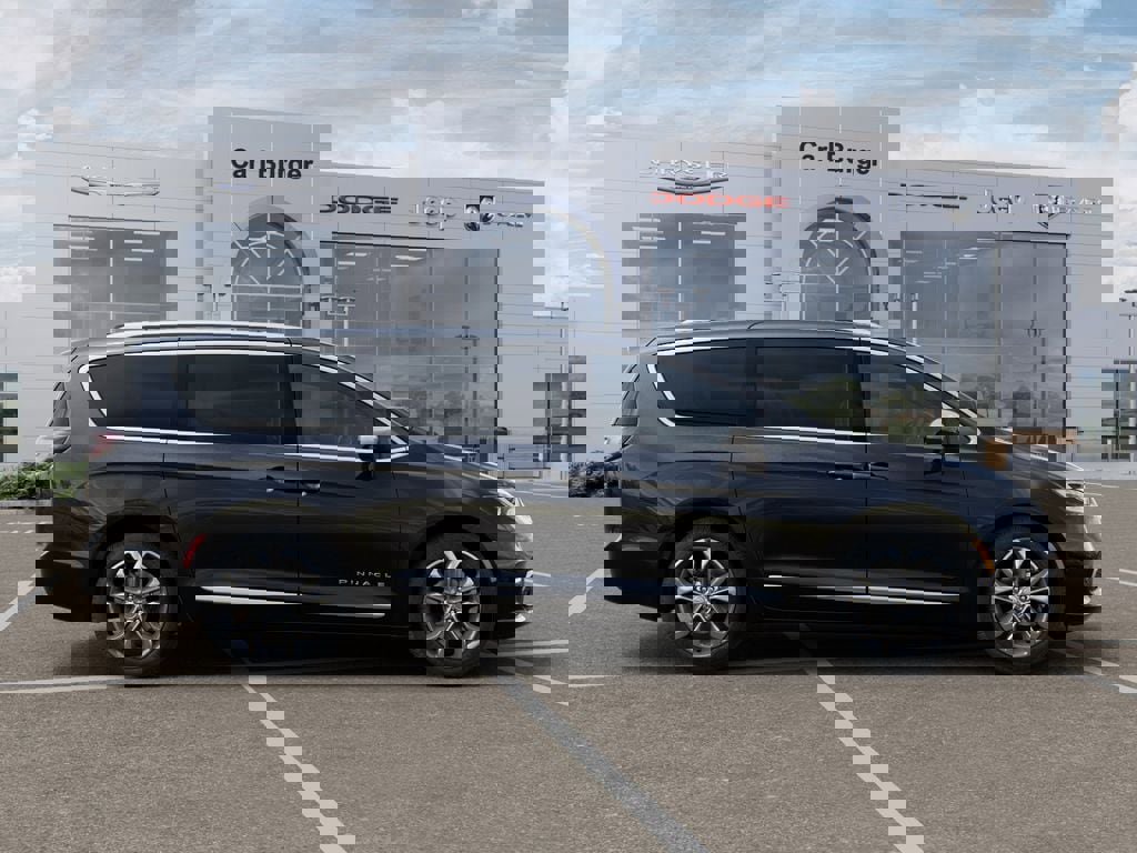 New 2026 Chrysler Pacifica Pinnacle image 21