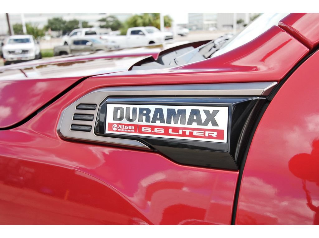 Used 2025 GMC Sierra 2500 AT4X AWD/4WD image 8