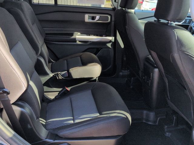 Used 2023 Ford Explorer XLT w/ Class IV Trailer Tow Package image 27