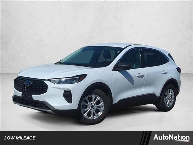 Used 2023 Ford Escape Active image 1