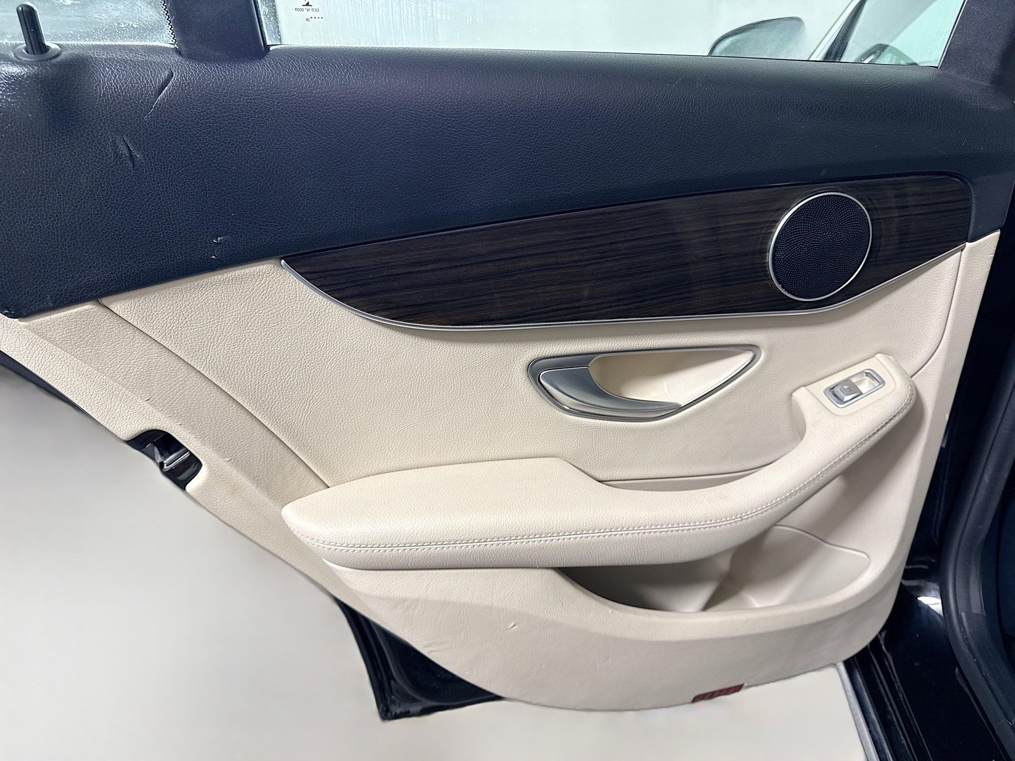 Used 2021 Mercedes-Benz C 300 Sedan image 26