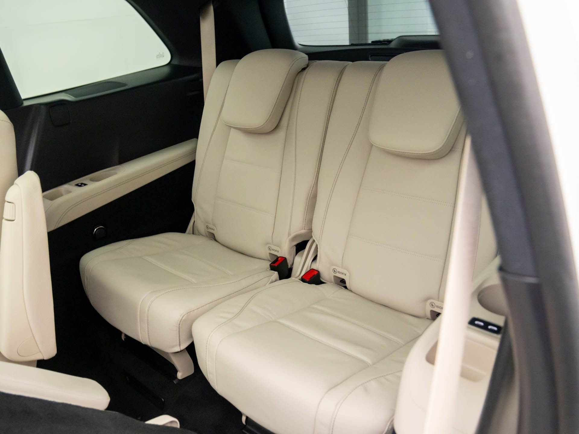 New 2026 Mercedes-Benz GLS 580 4MATIC image 21