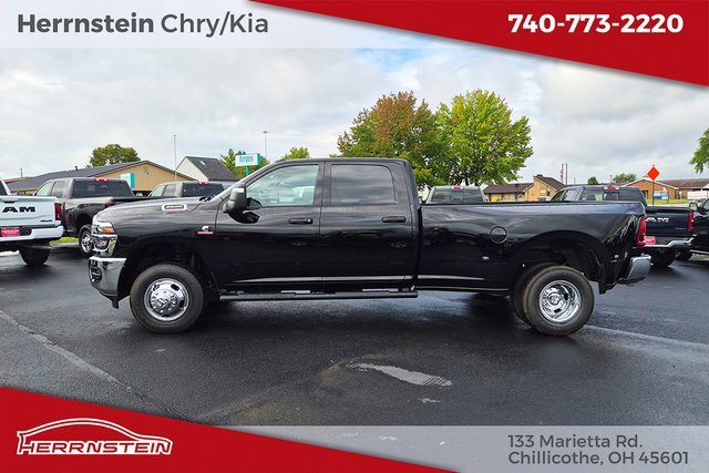 New 2026 RAM 3500 Tradesman image 4